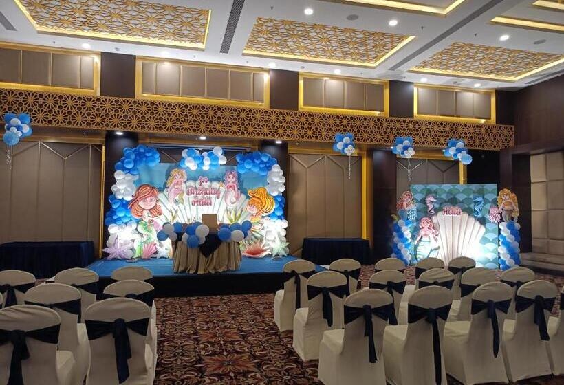 ホテル Vivanta Jamshedpur, Golmuri