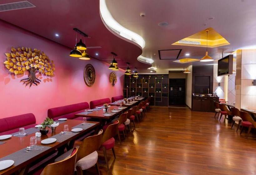 ホテル Vivanta Jamshedpur, Golmuri