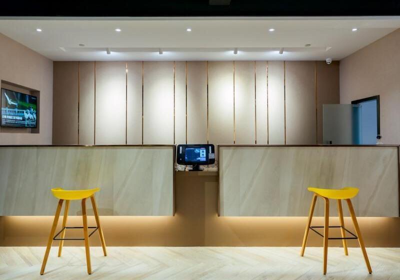 فندق Vatica Wuxi Yixing City Renmin Road