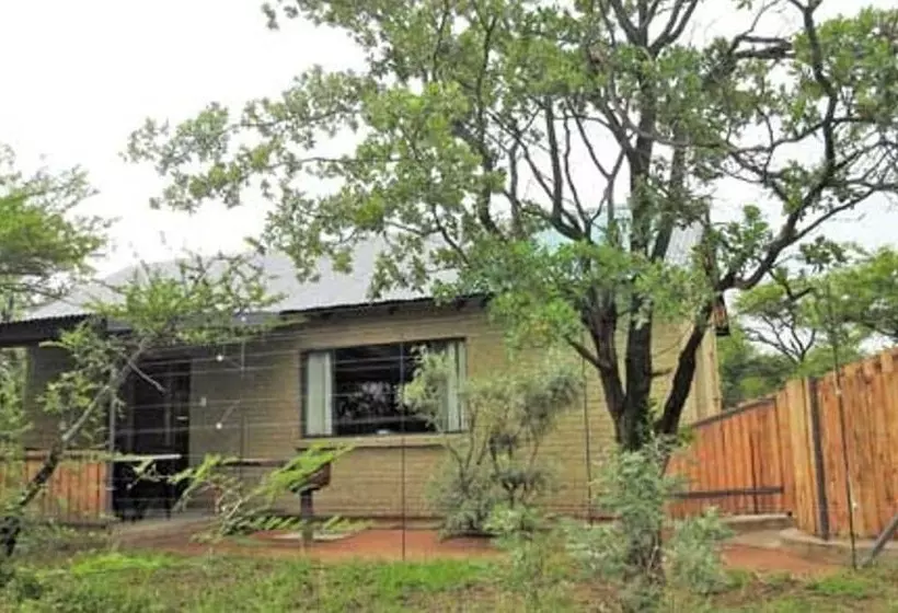 ホテル Marulani Bush Lodge