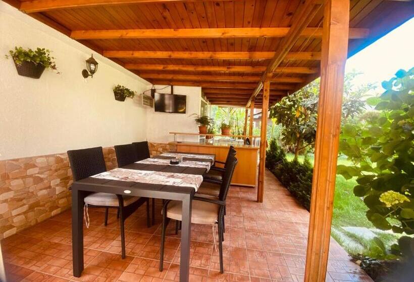 پانسیون Guest House Napoli