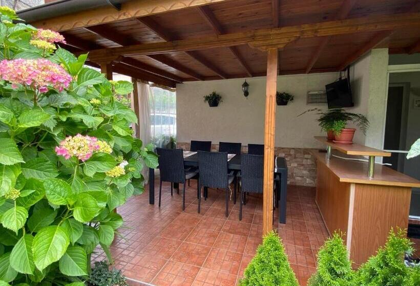 پانسیون Guest House Napoli