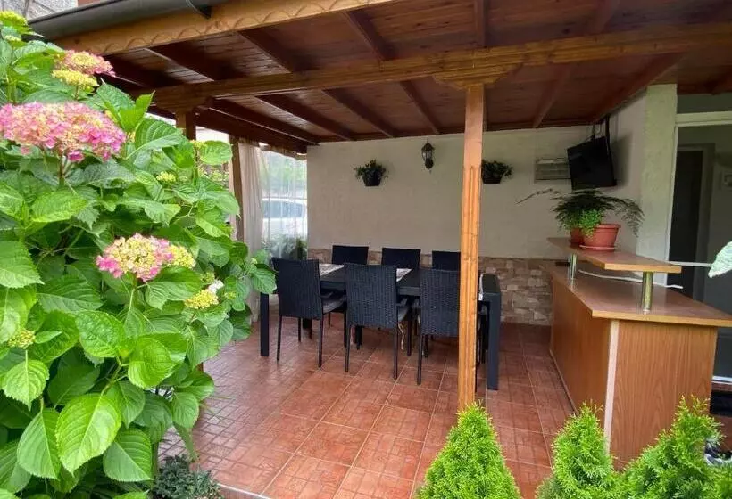 Majatalo Guest House Napoli