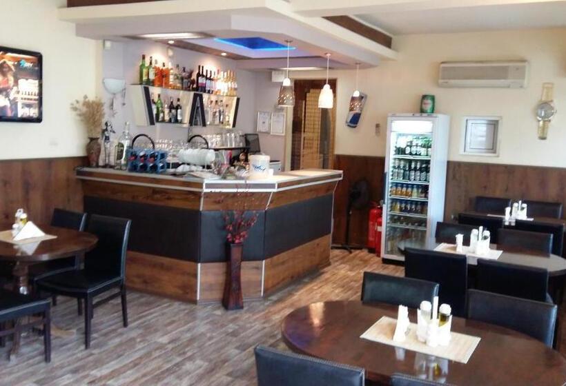 پانسیون Guest House Napoli