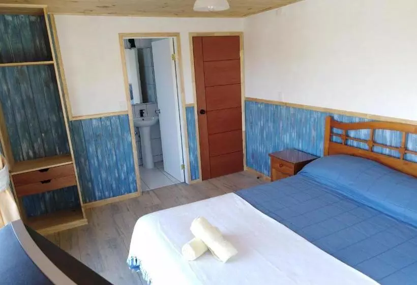 ペンション Hostal F