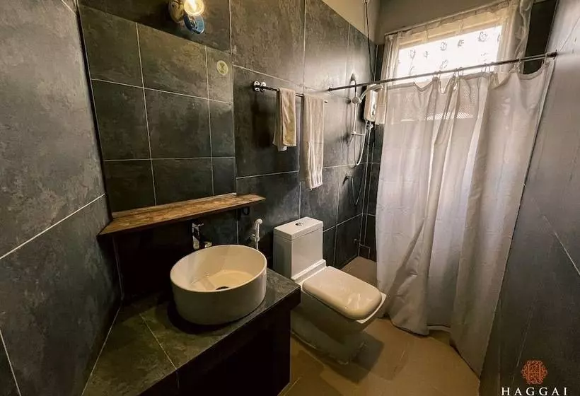 Majatalo Haggai   Tourist Bangalow