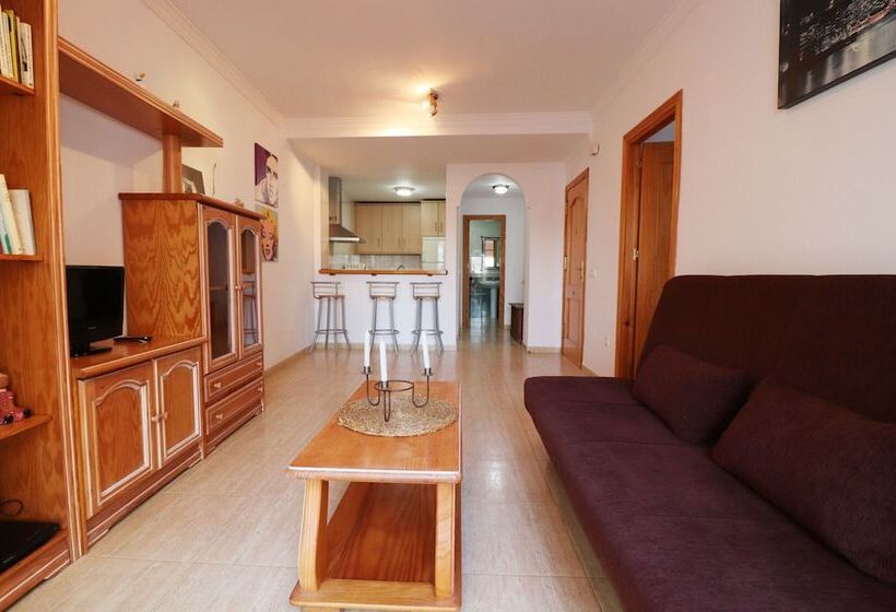 1147 Apartment Alazan