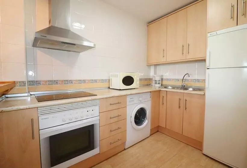 1147 Apartment Alazan