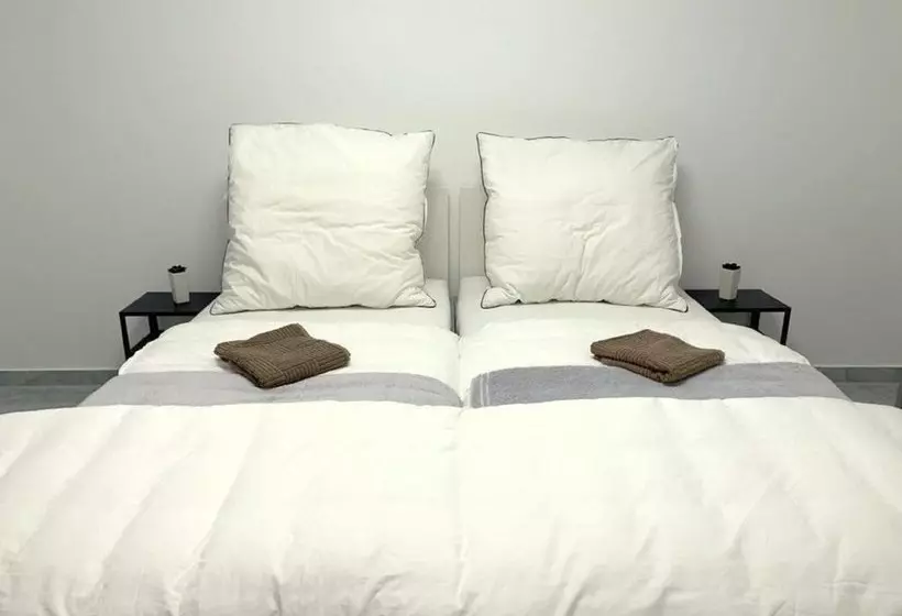 هاستل Sleep2fly Hamburgairport