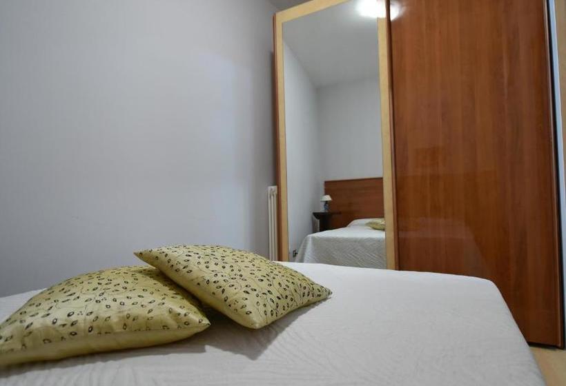 Bed and Breakfast Netta Rooms