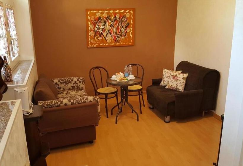 Bed and Breakfast Netta Rooms