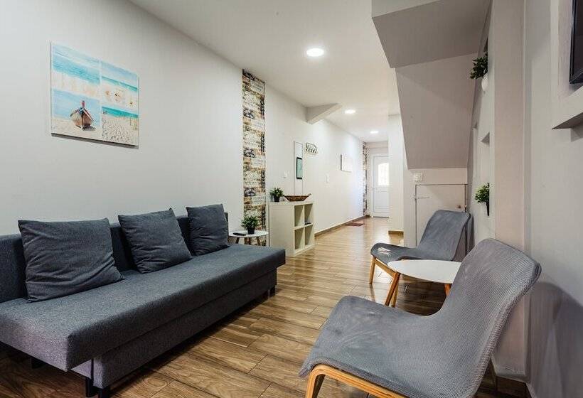 City Sea Fusion, Elegant Gem Minutes From The Beach