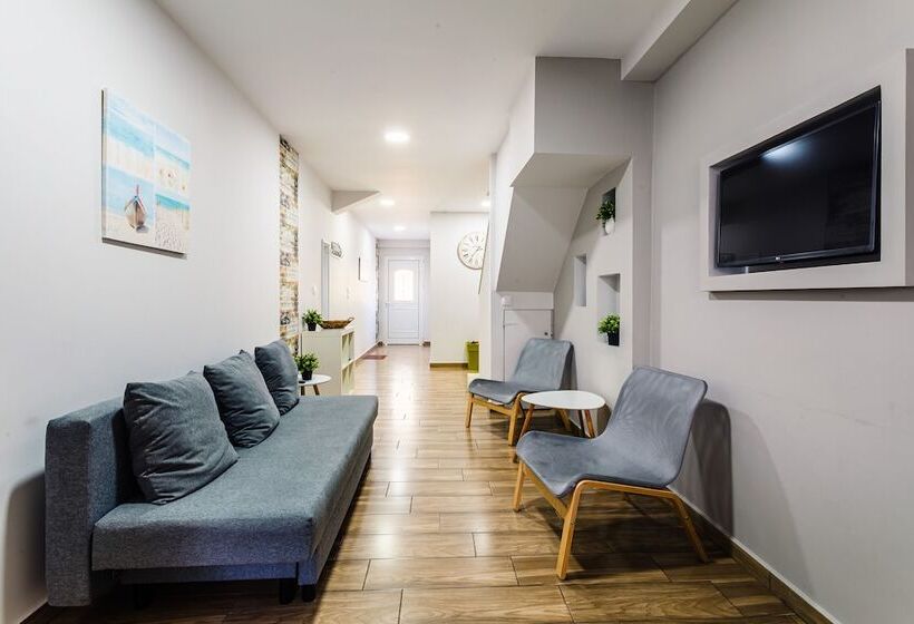 City Sea Fusion, Elegant Gem Minutes From The Beach