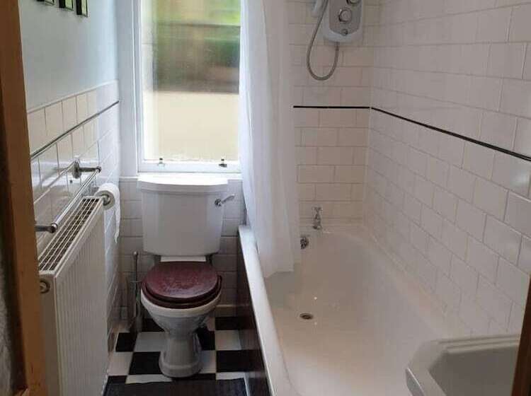 Cosy Flat With Garden View