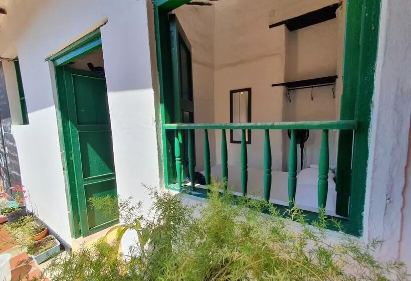 Green Door Hostal San Gil   Hostel