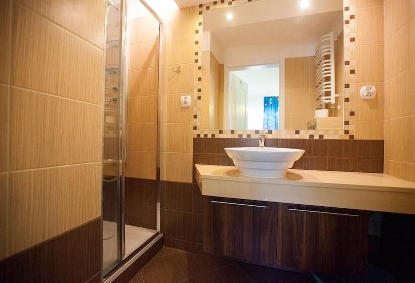 Пансион Apartamenty Amber