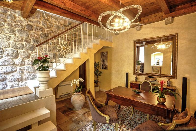 بنسيون Dominus Little Palace