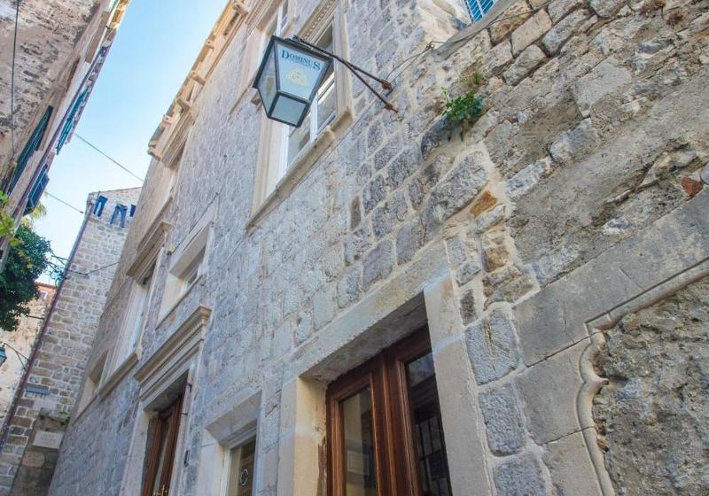 بنسيون Dominus Little Palace