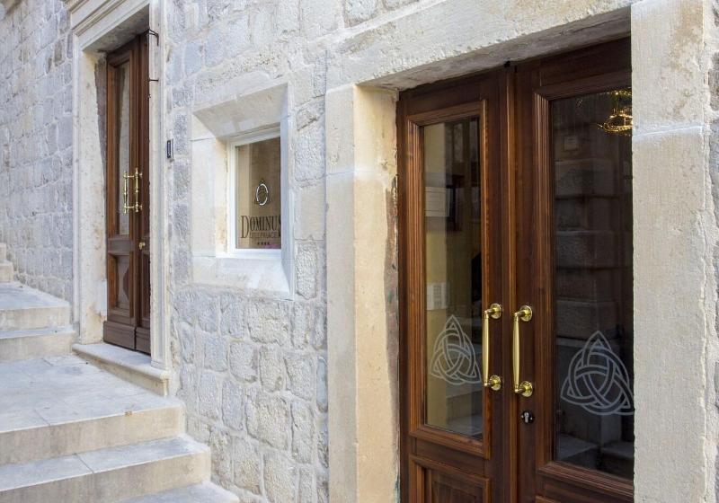 بنسيون Dominus Little Palace