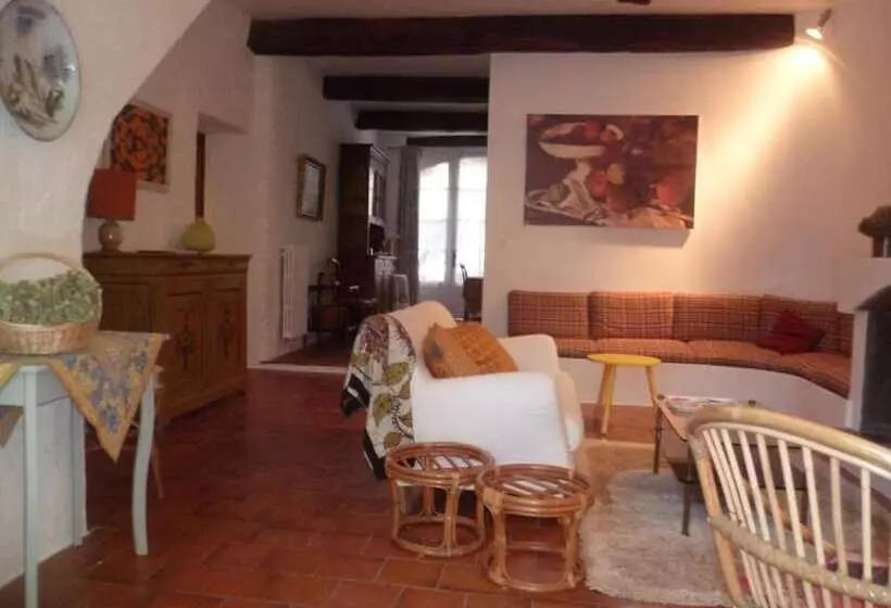 ペンション La Maison Du Marquis De Montauroux