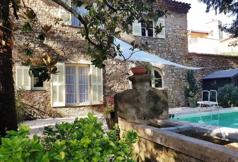 ペンション La Maison Du Marquis De Montauroux