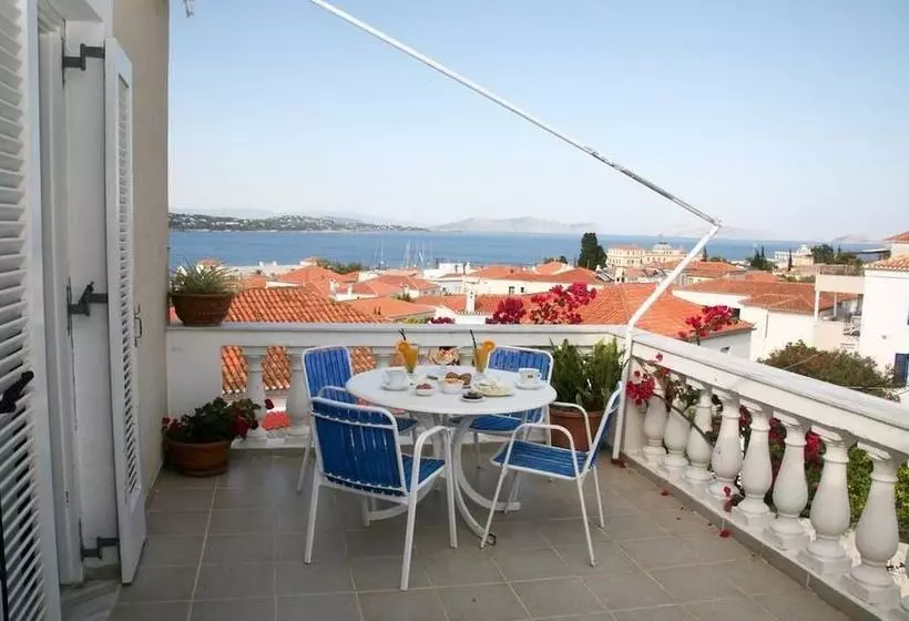 پانسیون Ostrella  Vacations With Sea View