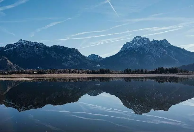 پانسیون Rote Villa Fussen