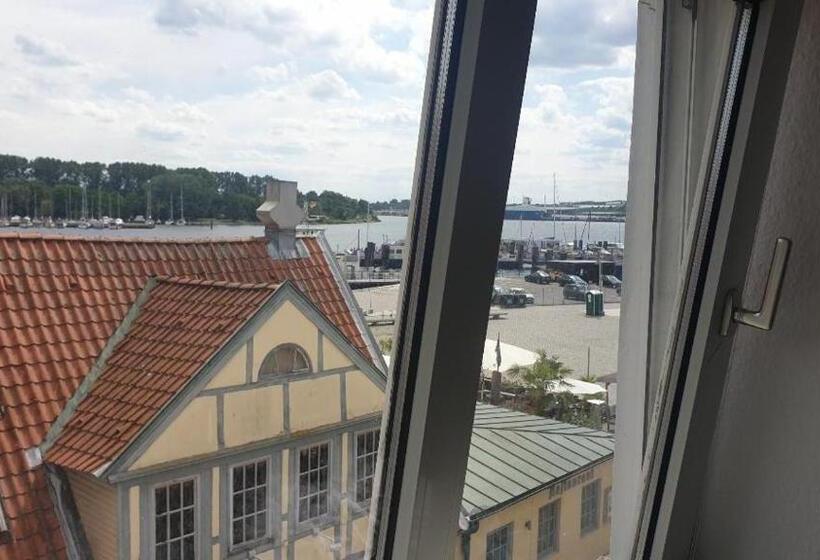 Rooming24, Kleine Pension