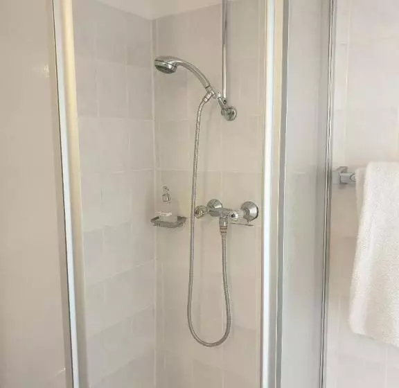 Rooming24, Kleine Pension