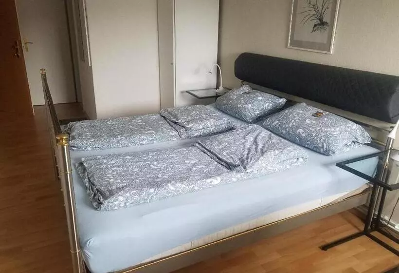 Rooming24, Kleine Pension