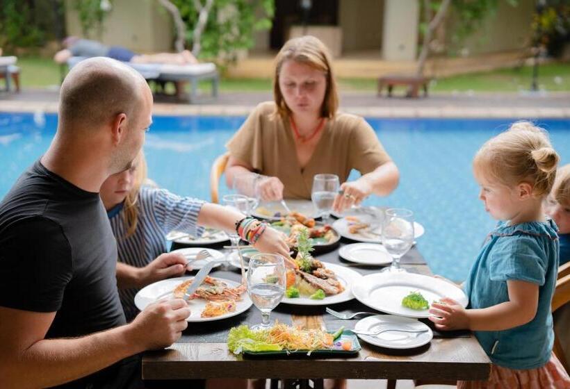 Seahorse Hotel & Spa