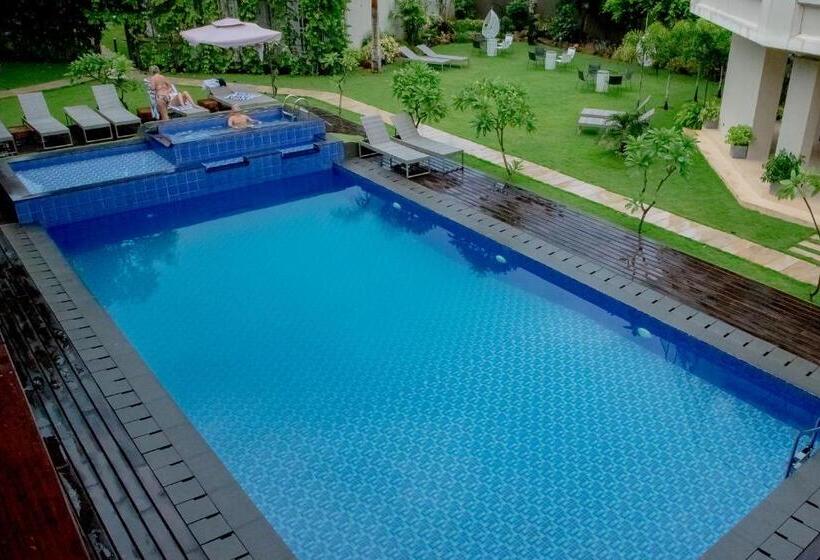 Seahorse Hotel & Spa