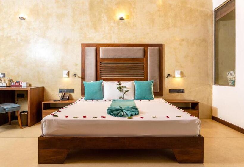 Seahorse Hotel & Spa