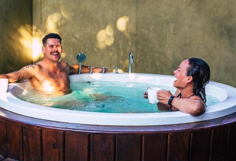 Seahorse Hotel & Spa