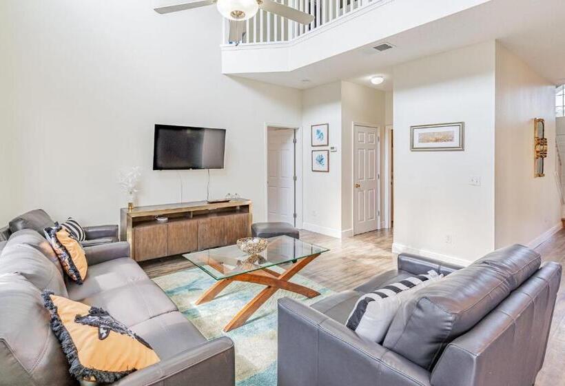 Themed Villa, 12 Min To Disney, Resort Access