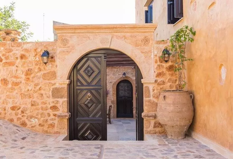 Erondas Cretan Country Villas