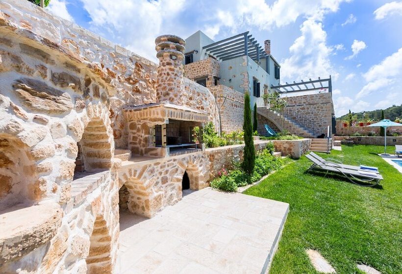 Erondas Cretan Country Villas