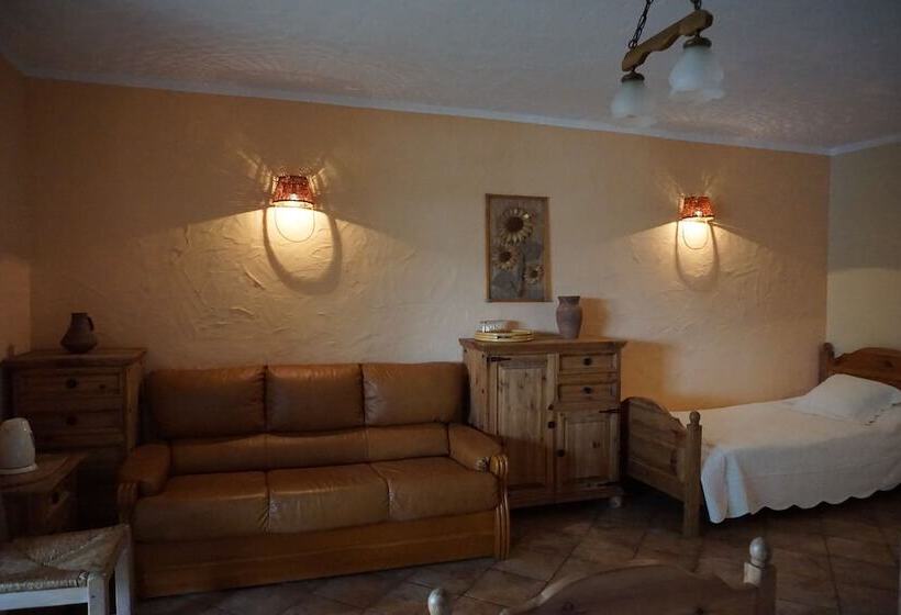 בית מלון כפרי Galindia Refugia