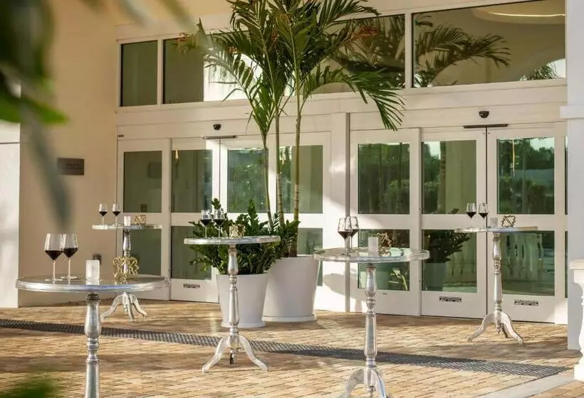 The Karol Hotel, St. Petersburg Clearwater, A Tribute Portfolio