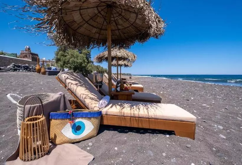 Majatalo Beach Houses Santorini