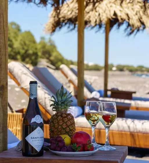 Majatalo Beach Houses Santorini