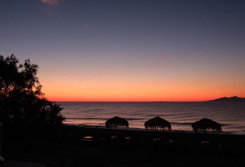 Pensionat Beach Houses Santorini