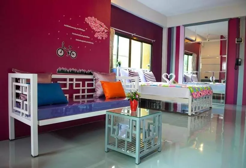 پانسیون Buorana