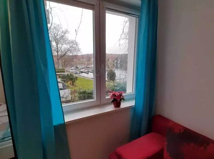 Pension Am Lehnitzsee