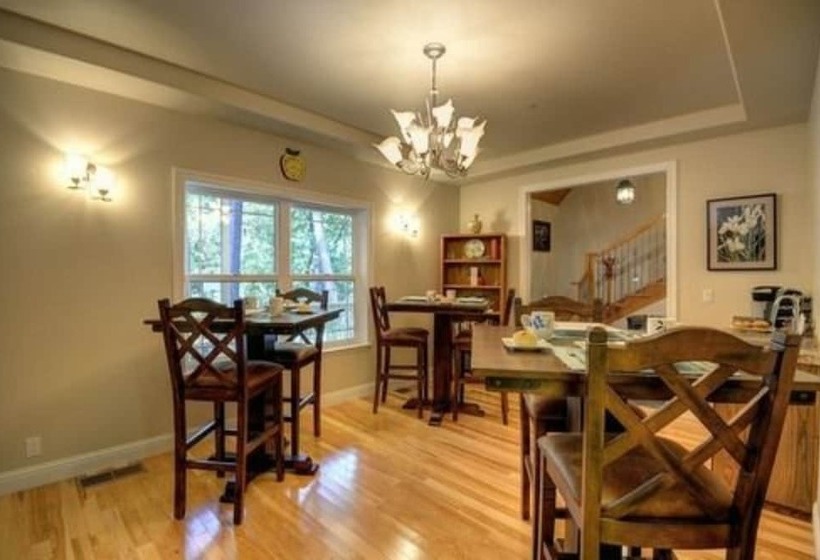 住宿加早餐  North Canyon Inn