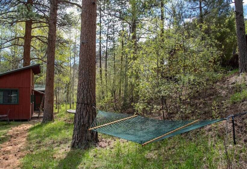 The Woolly Bugger Inn