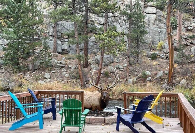 The Woolly Bugger Inn