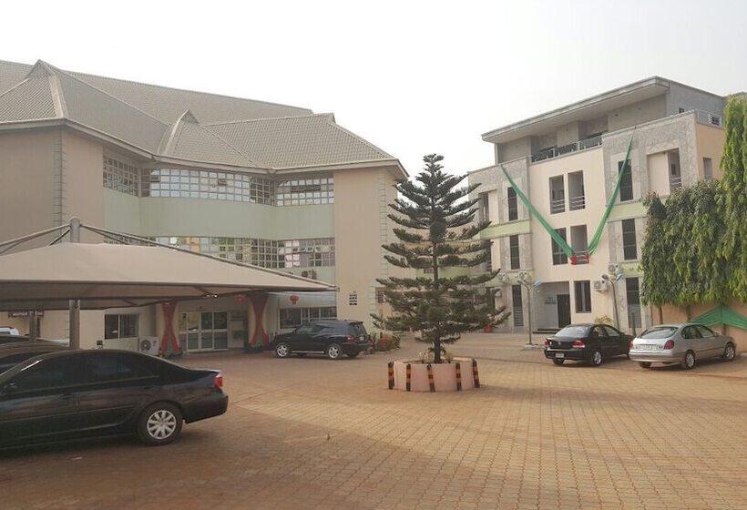 Golphins Suites And Hotels