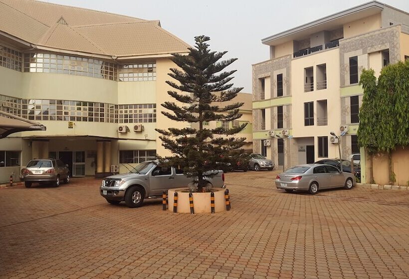 Golphins Suites And Hotels