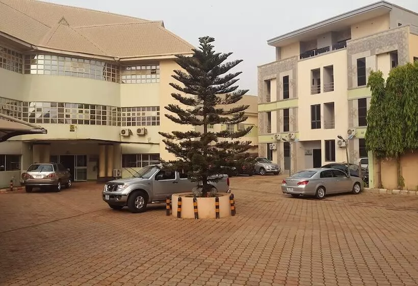 Golphins Suites And Hotels